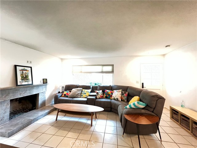 4315 Fireside Lane photo 4