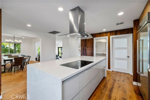 Image 13 of 50 For 16337 Ravenglen Road