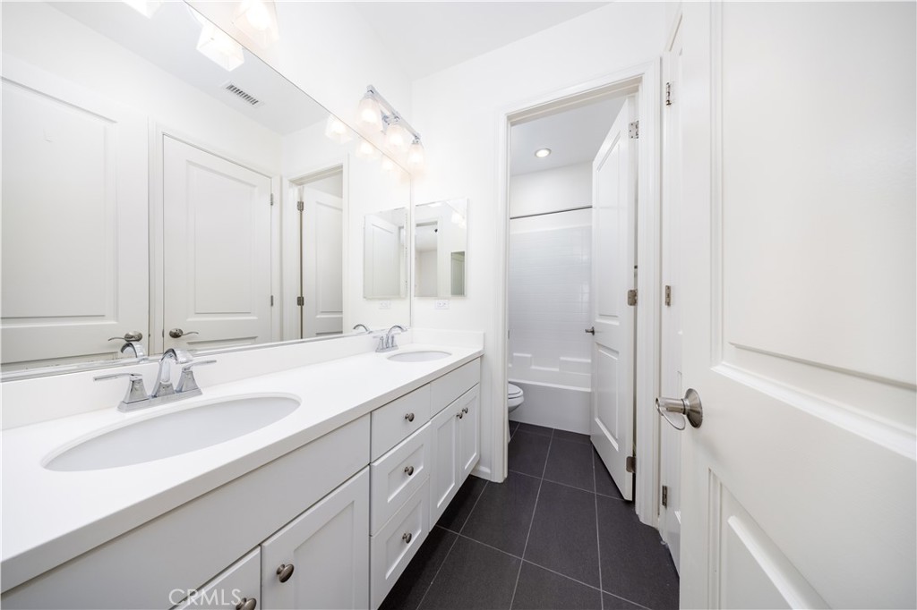 Ab7a56b1 520b 4fcd 97f1 29f2cf6b7006