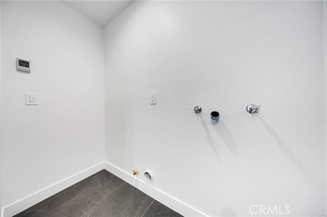 Image 23 of 62 For 3549 4th Street
