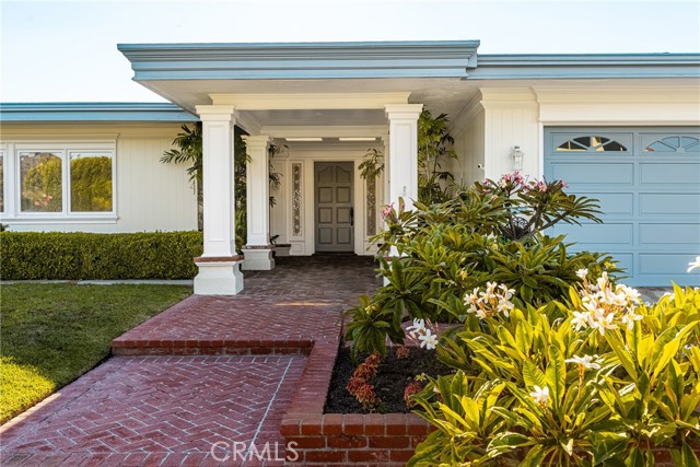 Detail Gallery Image 6 of 40 For 2707 Island View, Corona Del Mar,  CA 92625 - 4 Beds | 2/1 Baths