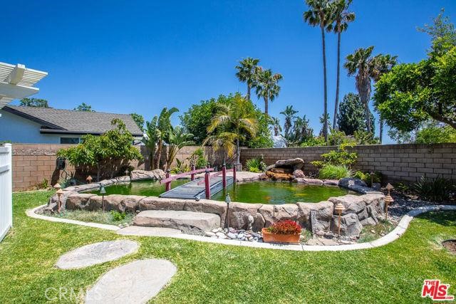 18568 Arbor Gate Lane, Yorba Linda CA: https://media.crmls.org/medias/ab7b3db7-430e-452b-becb-97a6a45e72c9.jpg