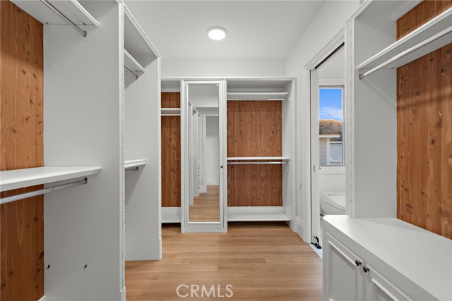Detail Gallery Image 36 of 75 For 530 Kings Rd, Newport Beach,  CA 92663 - 5 Beds | 4/3 Baths