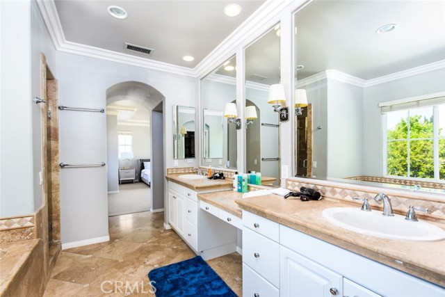 Detail Gallery Image 15 of 28 For 5 La Canada, Irvine,  CA 92602 - 4 Beds | 2/1 Baths