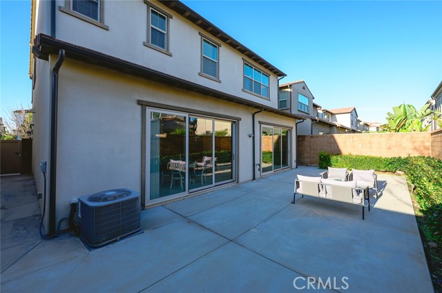 Detail Gallery Image 7 of 65 For 218 Geyser, Irvine,  CA 92618 - 4 Beds | 4/1 Baths