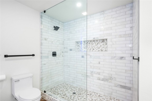 1563 Gary Lane, Redlands CA: https://media.crmls.org/medias/ab7de34d-acb6-43b9-9b43-521287679887.jpg