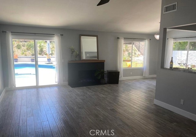 Detail Gallery Image 5 of 33 For 1459 Briarglen, Westlake Village,  CA 91361 - 3 Beds | 2 Baths