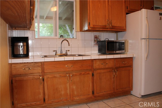 Detail Gallery Image 14 of 28 For 6392 Rustic, Jurupa Valley,  CA 92509 - 3 Beds | 2 Baths