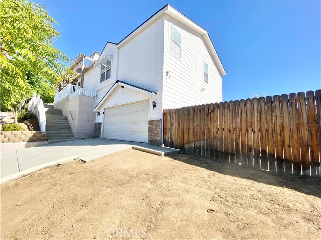 Detail Gallery Image 6 of 36 For 1212 W Pottery St, Lake Elsinore,  CA 92530 - 3 Beds | 2 Baths