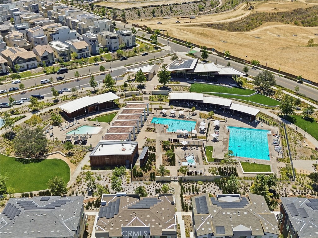 https://media.crmls.org/medias/ab805ab2-5b1e-47be-b4ef-6b575cc39ae7.jpg?preset=X-Large