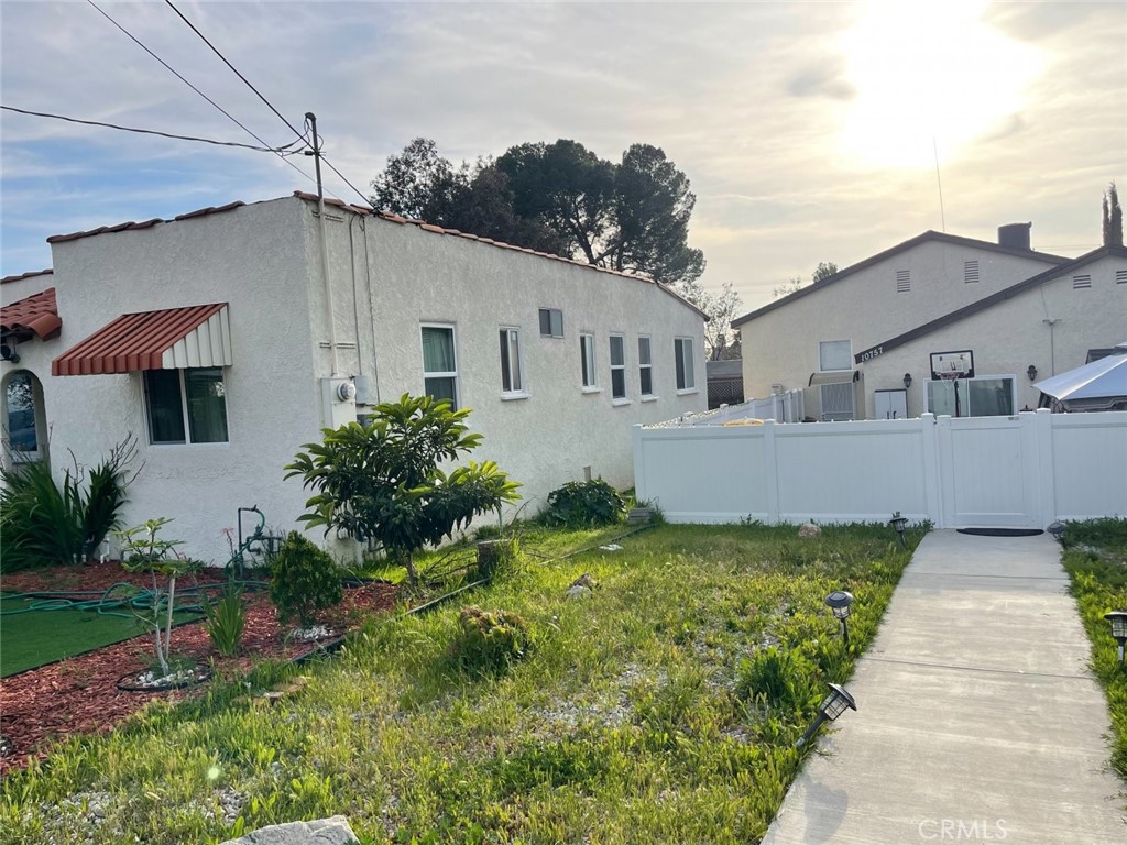 10759 Nassau Avenue, Sunland, CA 91040