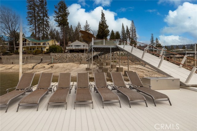 Detail Gallery Image 62 of 74 For 39118 Lake Dr, Bass Lake,  CA 93604 - 6 Beds | 3/1 Baths