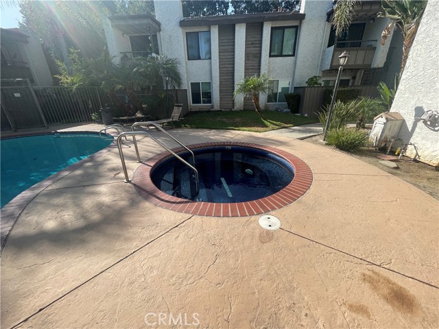 Detail Gallery Image 42 of 49 For 15511 Sherman Way, Van Nuys,  CA 91406 - 3 Beds | 2 Baths