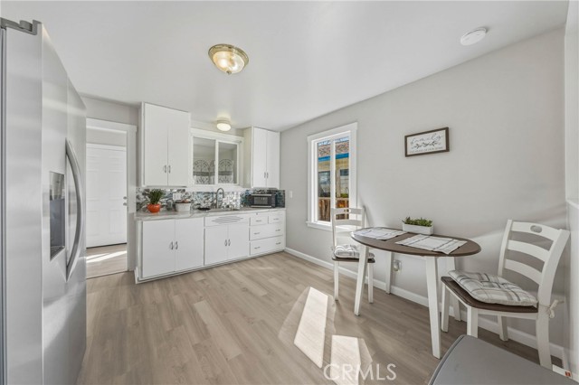 Detail Gallery Image 8 of 39 For 6061 1st Ave, Lucerne,  CA 95458 - 2 Beds | 1 Baths