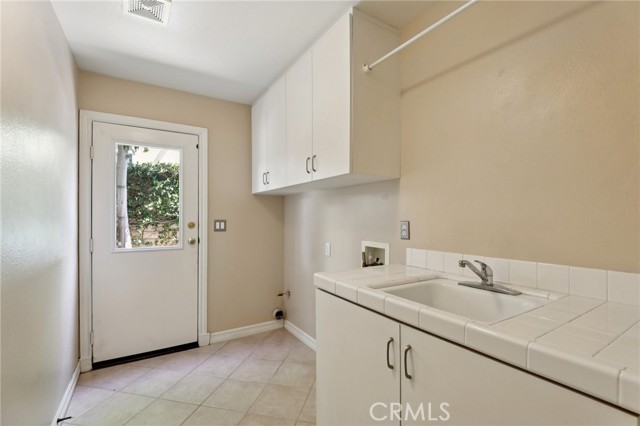 Detail Gallery Image 21 of 68 For 17 Kennedy Ct, Trabuco Canyon,  CA 92679 - 5 Beds | 4 Baths