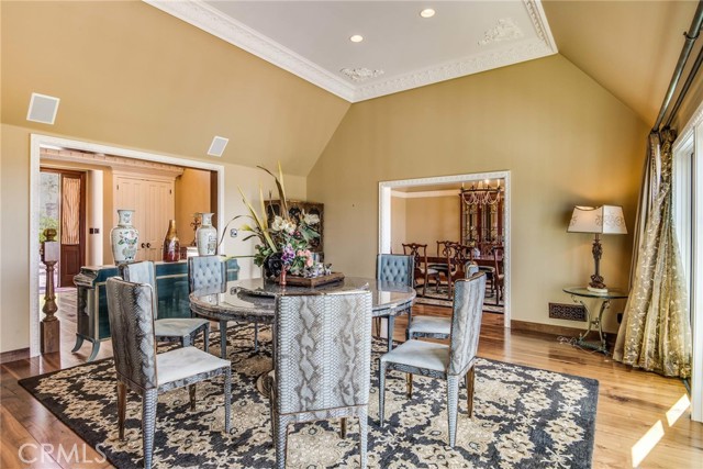 Detail Gallery Image 11 of 54 For 1409 via Arco, Palos Verdes Estates,  CA 90274 - 7 Beds | 5/2 Baths