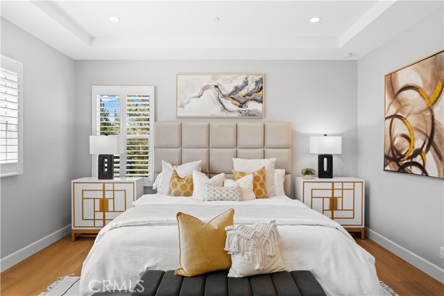 Detail Gallery Image 20 of 55 For 100 Henderson, Irvine,  CA 92620 - 4 Beds | 4/1 Baths