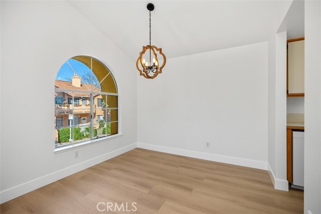 Detail Gallery Image 9 of 29 For 89 Alberti Aisle, Irvine,  CA 92614 - 2 Beds | 2 Baths