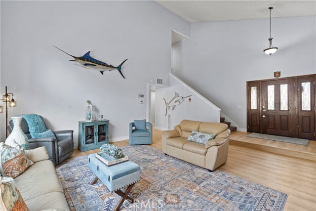 25261 Grissom Road, Laguna Hills CA: https://media.crmls.org/medias/ab839288-f49b-4d1f-b10a-4200d885f1e4.jpg