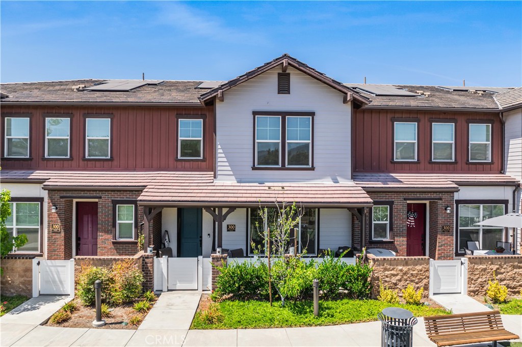 300 Farmhouse Drive #3