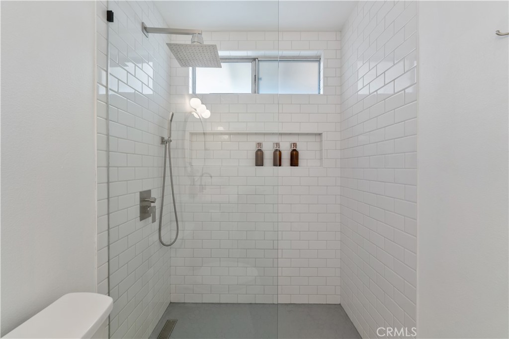 MLS #SR25267960 image #33