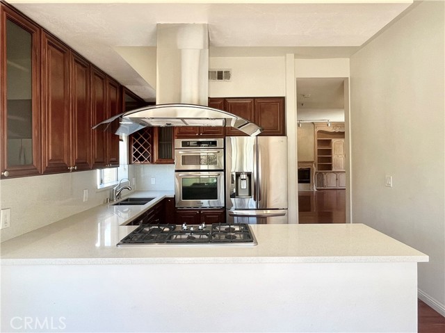 Detail Gallery Image 5 of 24 For 609 Fairview Ave #2,  Arcadia,  CA 91007 - 3 Beds | 3/1 Baths