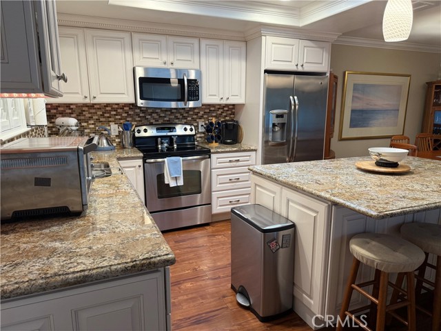 Detail Gallery Image 2 of 11 For 816 via Alhambra #N,  Laguna Woods,  CA 92637 - 2 Beds | 2 Baths