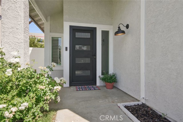 Detail Gallery Image 4 of 26 For 26823 Hot Springs Pl, Calabasas,  CA 91301 - 4 Beds | 2/1 Baths