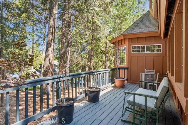 27403 Pinewood, Lake Arrowhead, CA 92317