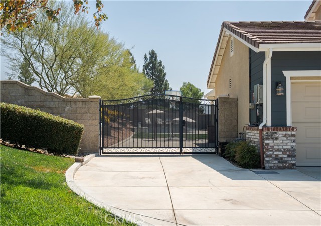 5205 Gallo Court, Rancho Cucamonga CA: https://media.crmls.org/medias/ab8663c1-c0b2-433d-abe5-bab3e52436f9.jpg