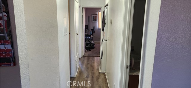 713 Walnut Drive, Lake Elsinore CA: https://media.crmls.org/medias/ab86df53-31a3-47bb-8ec1-e05bb4730d81.jpg