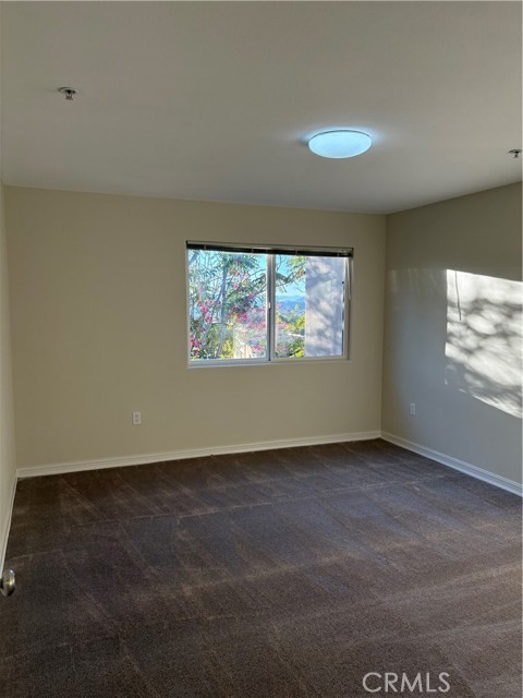 Detail Gallery Image 26 of 32 For 10207 Mountair Ave #105,  Tujunga,  CA 91042 - 3 Beds | 2/1 Baths