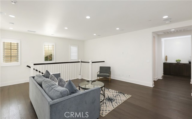 Detail Gallery Image 38 of 61 For 115 Candleglow, Irvine,  CA 92602 - 5 Beds | 5/1 Baths