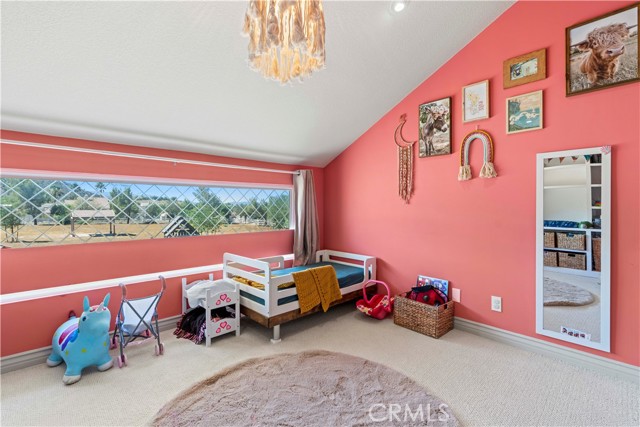 9744 Sweetwater Drive, Agua Dulce CA: https://media.crmls.org/medias/ab87820b-129e-4865-9975-8426d0de4593.jpg