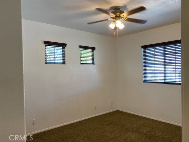 5505 Sunset Ridge Drive, Jurupa Valley CA: https://media.crmls.org/medias/ab8870d2-4ef7-4c1a-9d51-592bd4e30540.jpg