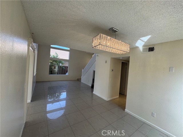 507 Coudures Way, Perris CA: https://media.crmls.org/medias/ab88c55d-fc05-4ea4-8a11-63436650c3a7.jpg