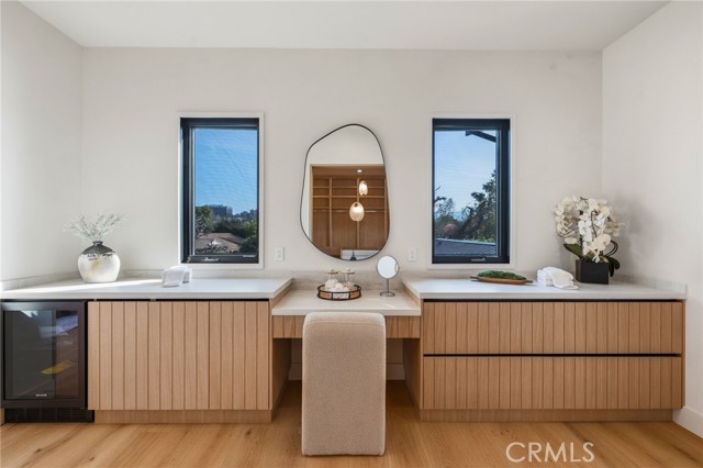 Detail Gallery Image 14 of 36 For 16252 Addison St, Encino,  CA 91436 - 7 Beds | 7/1 Baths