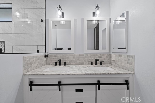 25261 Grissom Road, Laguna Hills CA: https://media.crmls.org/medias/ab8a45a1-5a12-43f2-8a91-a8d6120003a9.jpg