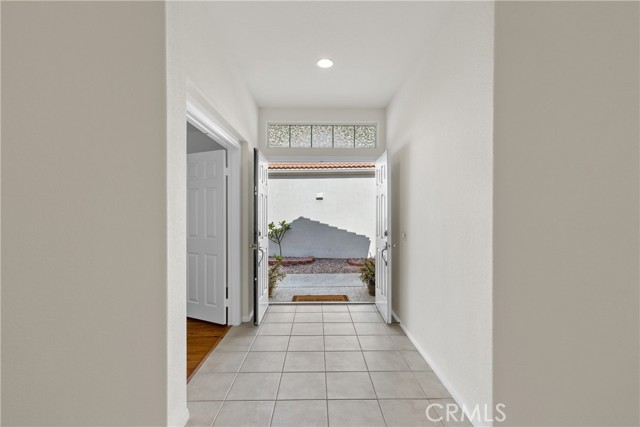 Detail Gallery Image 5 of 43 For 24174 Corte Cordoba, Murrieta,  CA 92562 - 3 Beds | 2 Baths