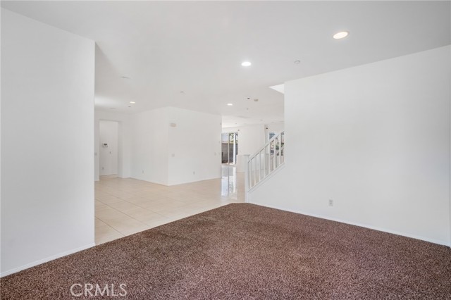 Detail Gallery Image 10 of 17 For 14948 Cory Pl, Fontana,  CA 92336 - 4 Beds | 2/1 Baths