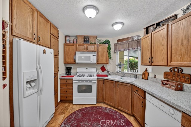 Detail Gallery Image 18 of 46 For 43778 Hartley, Hemet,  CA 92544 - 2 Beds | 2 Baths