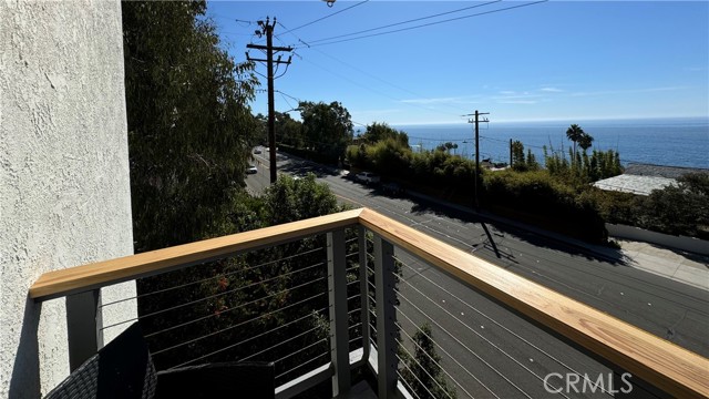 Detail Gallery Image 13 of 18 For 222 Arch #4,  Laguna Beach,  CA 92651 - 2 Beds | 2 Baths