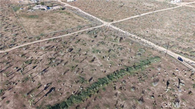 Detail Gallery Image 7 of 9 For 111 Rochester, Phelan,  CA 92371 - – Beds | – Baths