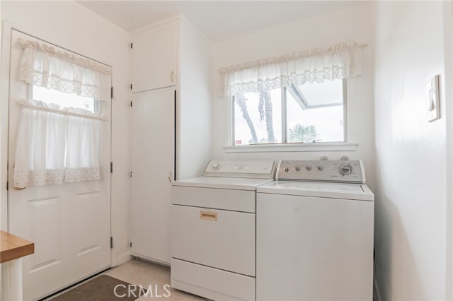 4 Harbor Sight Drive, Rolling Hills Estates, California 90274, 3 Bedrooms Bedrooms, ,2 BathroomsBathrooms,Residential,Sold,Harbor Sight,PW21226971