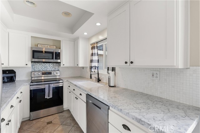 Image 6 of 30 For 6685 Moselle Circle