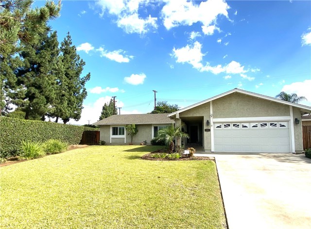 144 N Starglen Dr, Covina, CA 91724