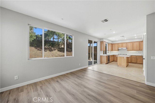 Detail Gallery Image 17 of 49 For 16498 Medinah, Fontana,  CA 92336 - 4 Beds | 2/1 Baths