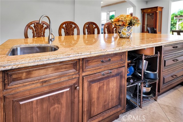 22349 Dolorosa Street, Woodland Hills CA: https://media.crmls.org/medias/ab90c70a-bbfd-4aae-8c3d-f13355ecc9d4.jpg