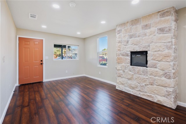 515 E Ivy Street, Hanford, CA, 93230 515 E Ivy Street, Hanford, CA, 93230