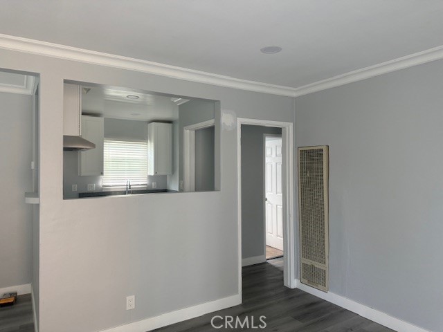 Detail Gallery Image 4 of 10 For 2293 Grand, Long Beach,  CA 90815 - 2 Beds | 1 Baths